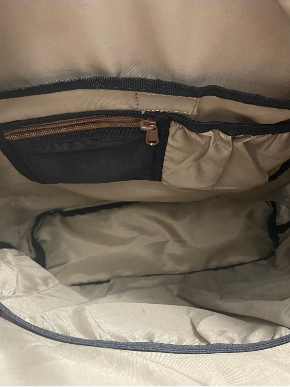 KAVU Camp Sherman backpack navy blue camper pattern and brown leather accents - Picture 4 of 6